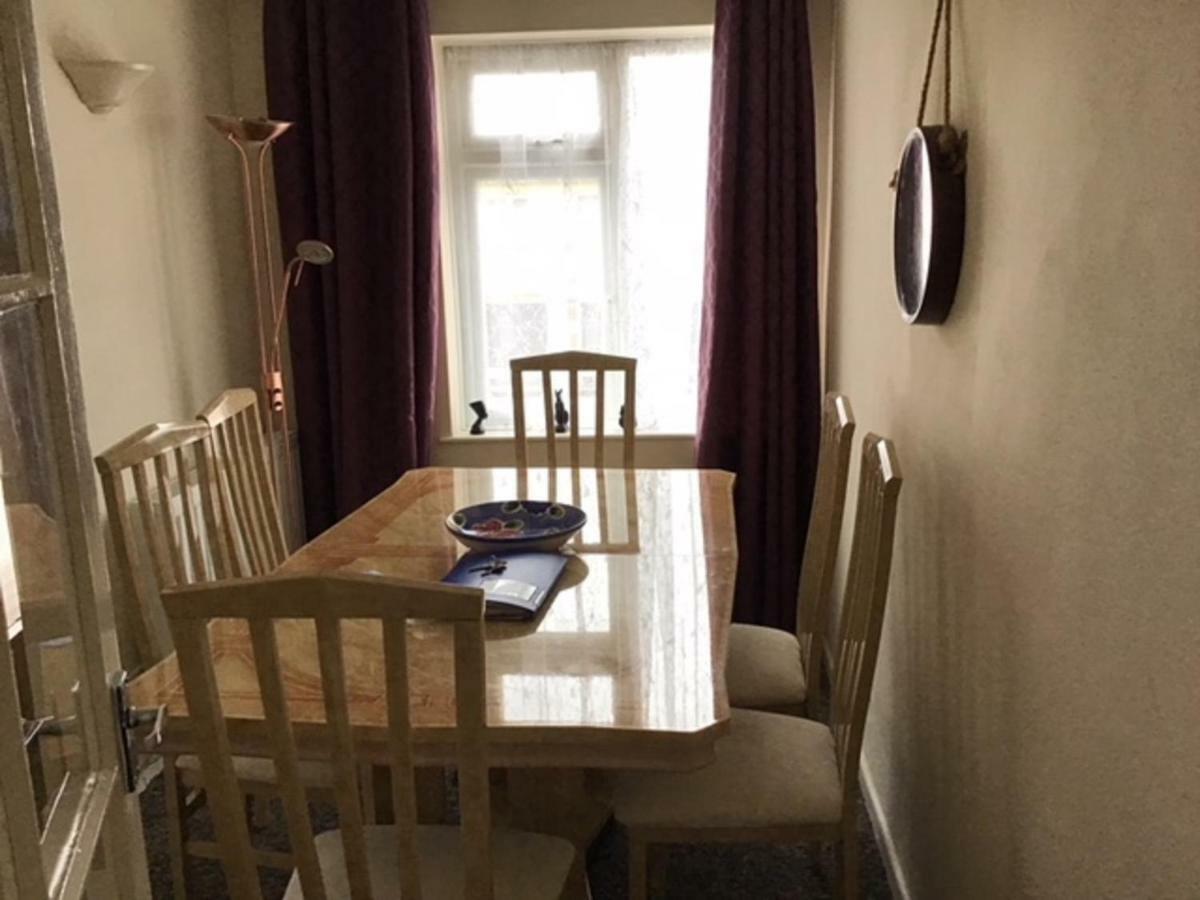 9 Gunfleet Court Daire Clacton-on-Sea Dış mekan fotoğraf